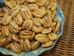 Shelled Elliott Pecan Halves